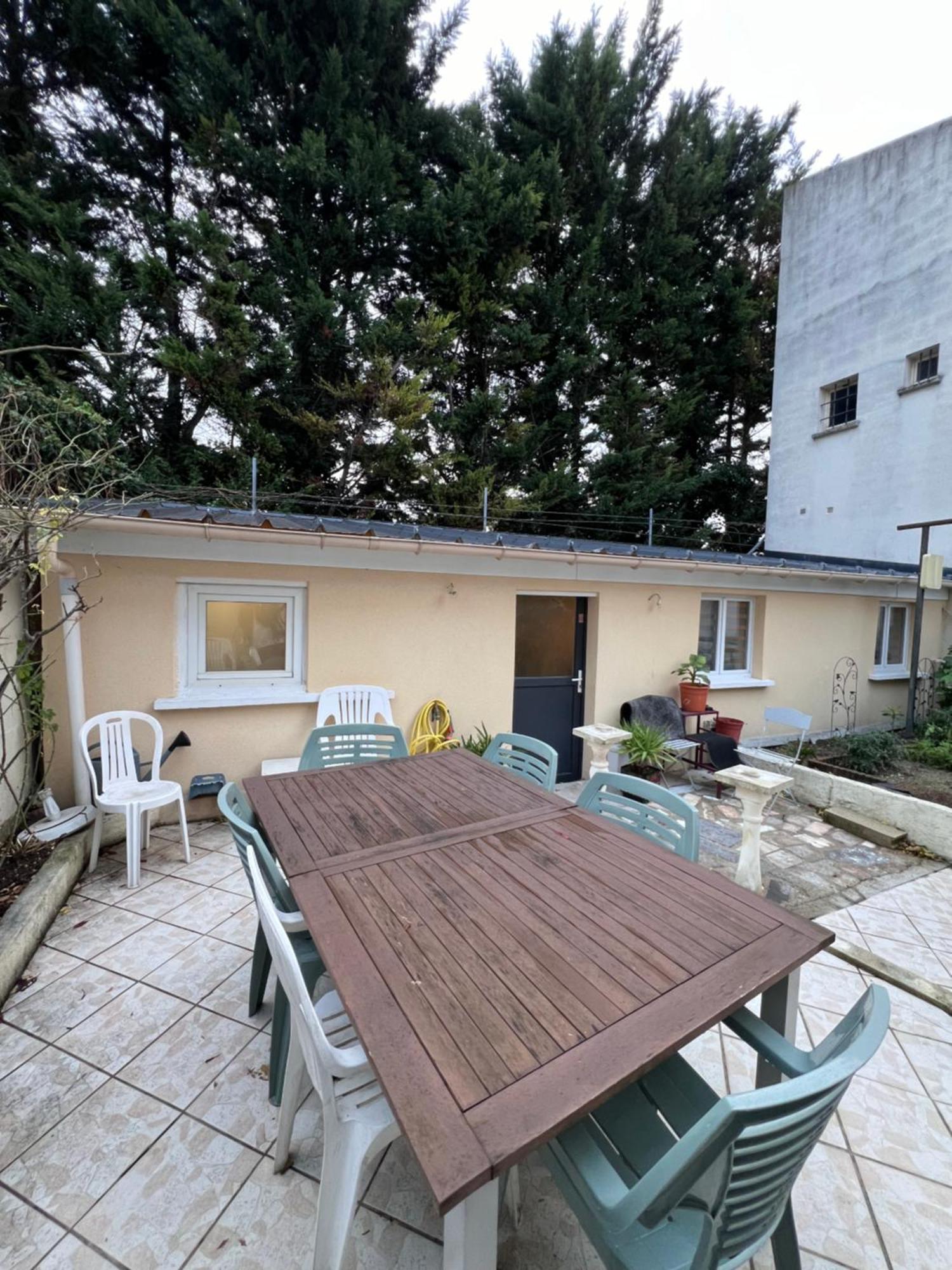 La Cabane Maisons-Alfort Εξωτερικό φωτογραφία